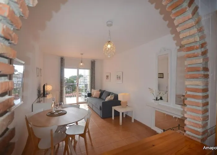 La Amapola, A Little Oasis With Sea View, Pool & Terrace In Nerja Lejlighed Nerja