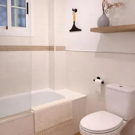 La Amapola, A Little Oasis With Sea View, Pool & Terrace In Apartamento Nerja