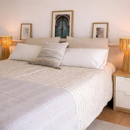 Lägenhet La Amapola, A Little Oasis With Sea View, Pool & Terrace In
